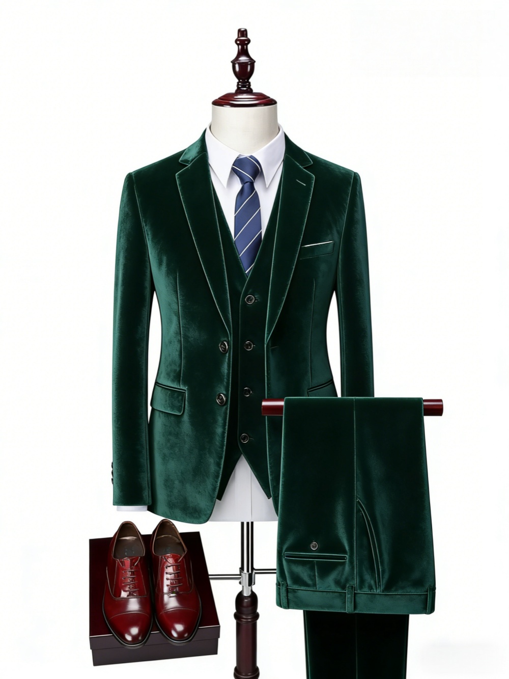 Notched lapel Men's Velvet Sui - Mens Grooming On Sale ulasan dan harga