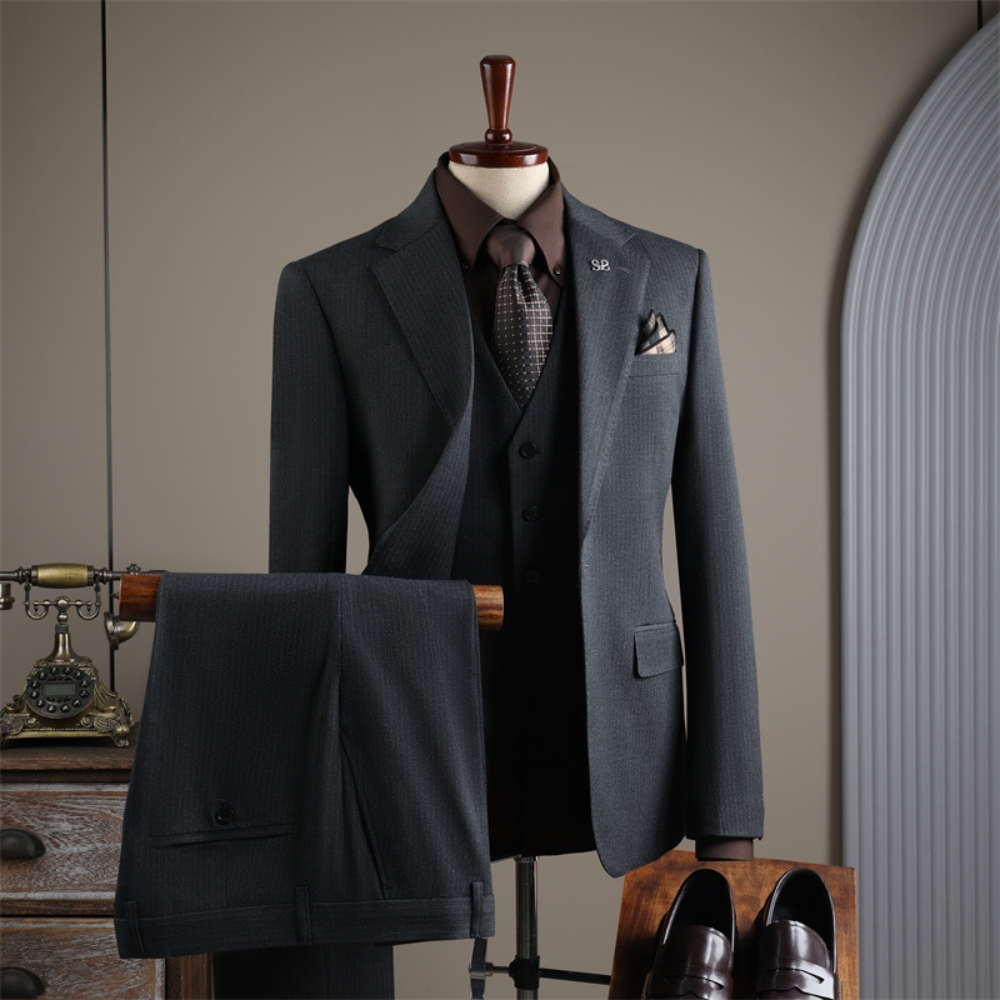 Textured Notched Lapel Tuxedo, - Mens Grooming On Sale ulasan dan harga